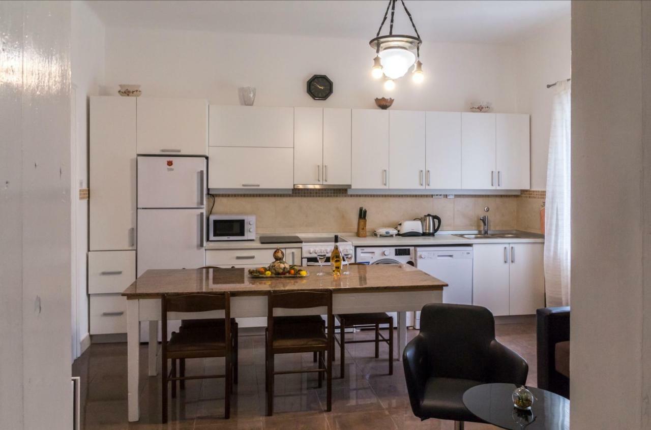 Apartman Natalia Tivat Exterior foto